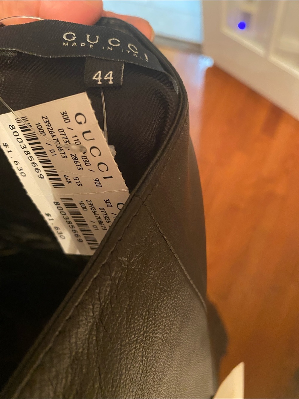 Gucci Men’s Black Leather Slip-On Loafers